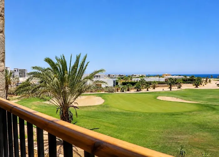 شقة Modern Golf & Seaview Retreat With Balcony-somabay